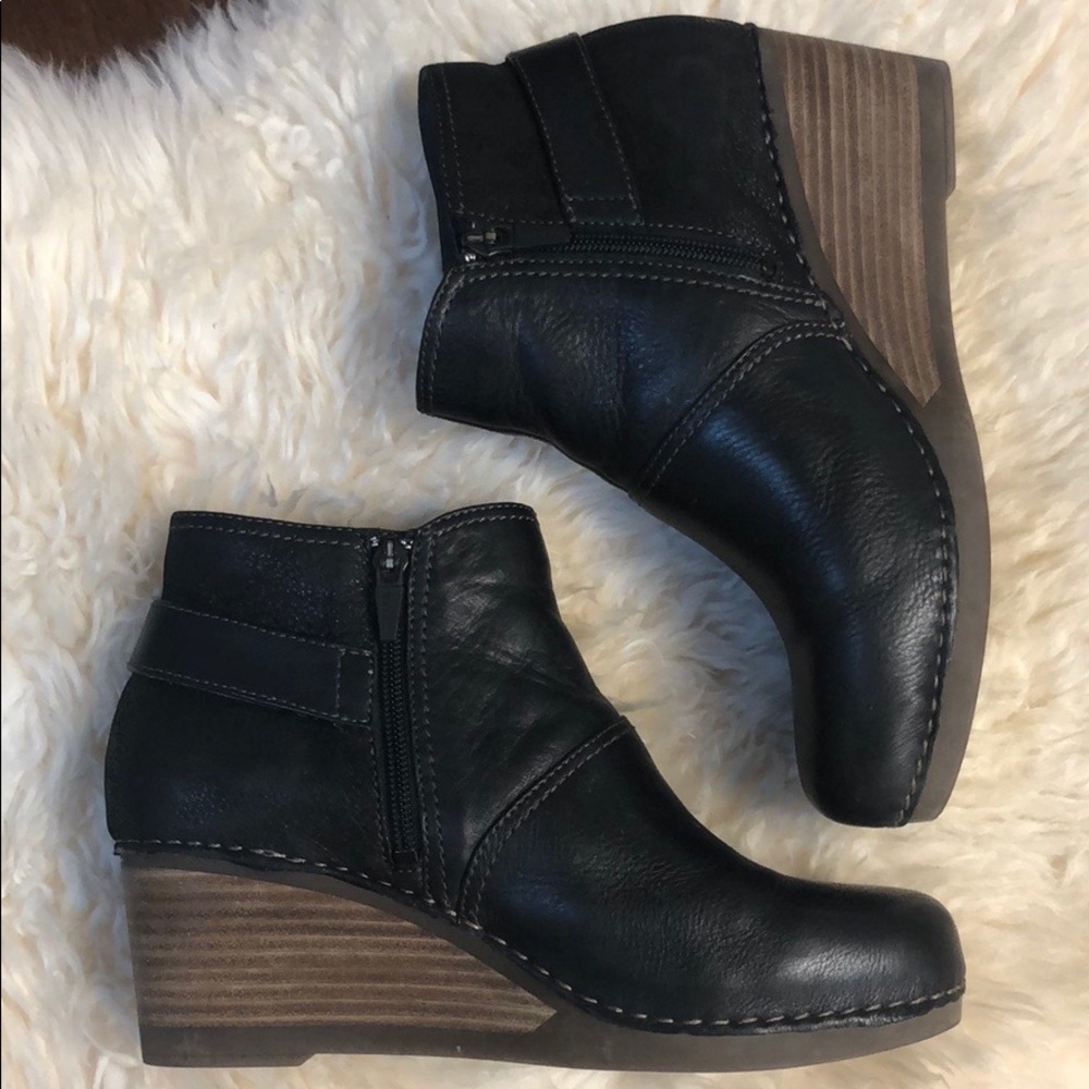✨Dansko Shirley Boot✨